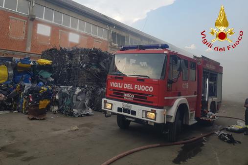 Incendio impianto a salanetti