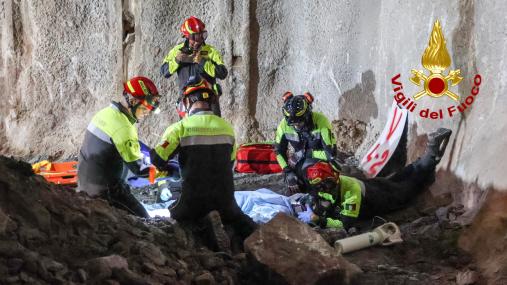 USAR soccorso a persona in galleria GN18