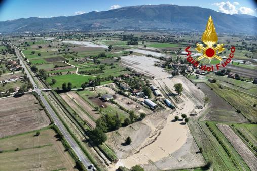 Esondazione torrente zona comune Trevi