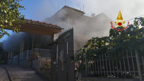 Incendio villetta