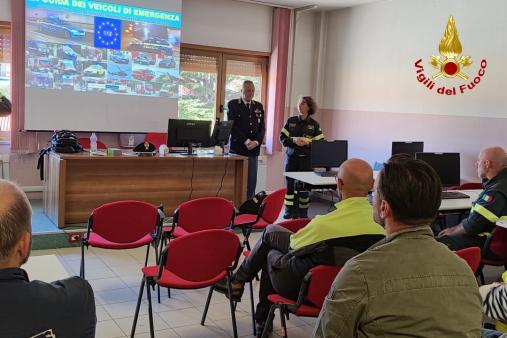 Seminario con polizia stradale