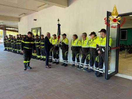 Ing. Porrovecchio parla ad altri vigili del fuoco