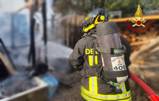 Incendio deposito