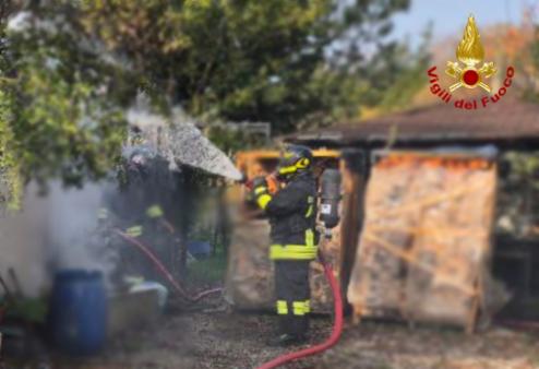 Incendio deposito