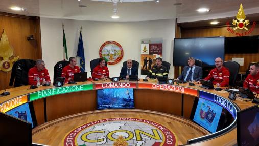 Foto di gruppo - Consiglio direttivo Fiamme Rosse