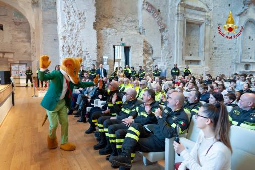 Vigili del Fuoco e Geronimo Stilton