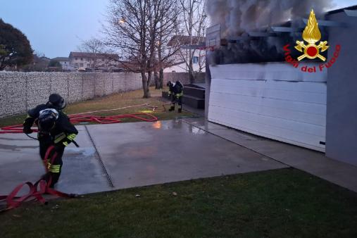 Incendio autorimessa