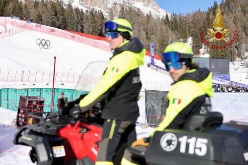Automezzi della squadra valanghe