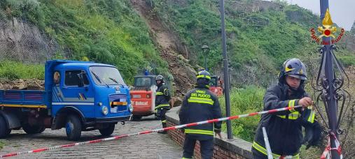 messa in sicurezza e ricerca eventuali coinvolti