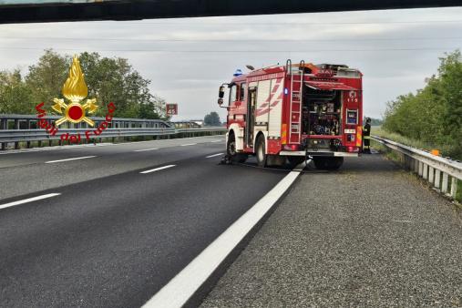 incendio autovettura