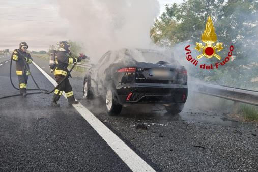 incendio autovettura