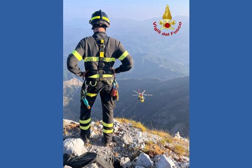 Operazioni recupero alpinisti a Minucciano foto 3