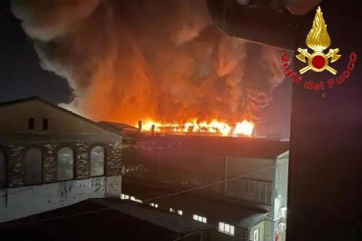Incendio a Marlia immagine 1