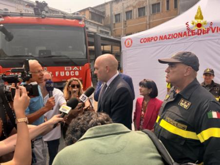 Visita del Sottosegretario e del Capo del CNVVF