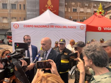 Visita del Sottosegretario e del Capo del CNVVF