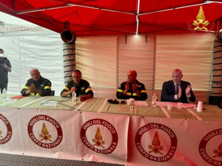 Visita del Sottosegretario e del Capo del CNVVF