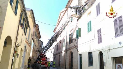 Ancona, evacuati anziani da casa di riposo