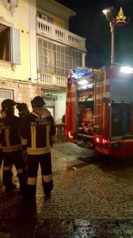 Varese, incendio cucina a Laveno Mombello