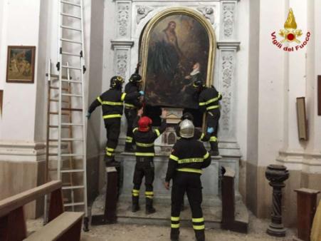 Teramo, recuperate alcune opere d'arte nella chiesa di Sant'Agostino