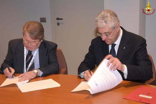 Firmato l'accordo tra Federazione Anima e Corpo Nazionale dei Vigili del fuoco