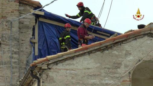 Macerata, termine lavoro copertura del tetto della chiesa di San Lorenzo a Fiastra