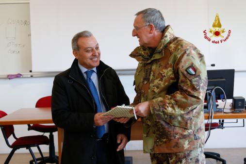 Verona, il Generale di Corpo d'Armata, Sperotto in visita al Comando provinciale dei Vigili del fuoco