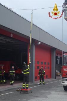 Padova, testata la procedura operativa per interventi su mezzi monorotaia e gomma alimentati da energia elettrica