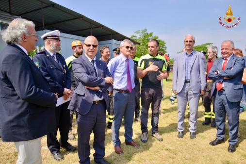 Torino, due giorni di visite alla Scuola Nazionale Cinofili dei Vigili del fuoco