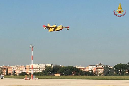 Attivati due Canadair dei VIgili del Fuoco per emergenza incendi in Portogallo
