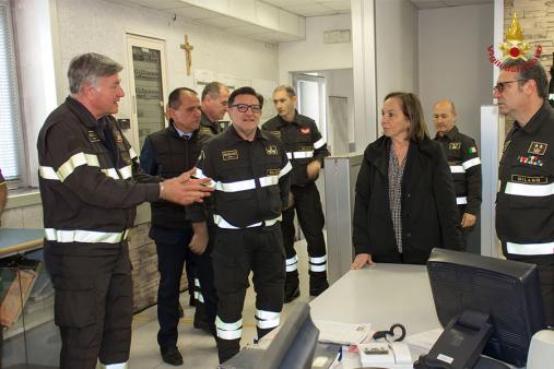 Milano, il Prefetto Luciana Lamorgese in visita al Comando dei Vigili del fuoco