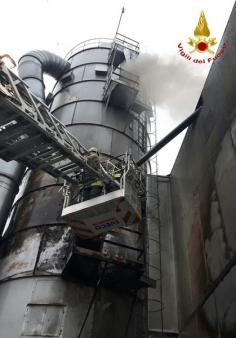 Incendio di un silos a Padova