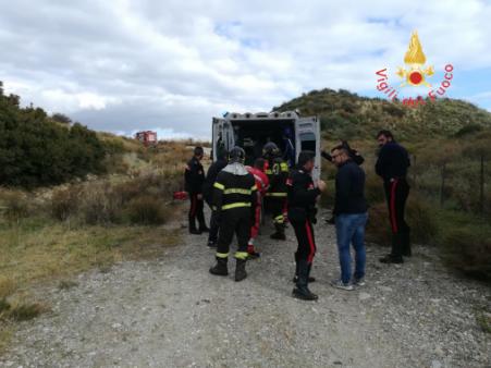 Catanzaro, recuperato un giovane caduto in un dirupo