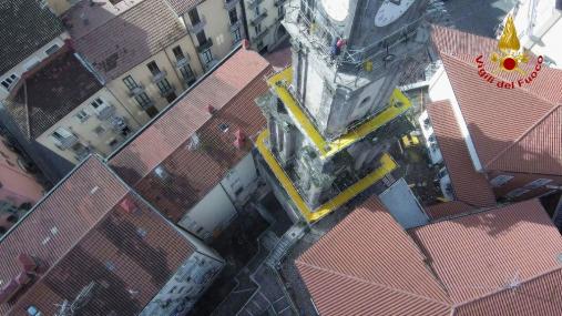Avellino, realizzata opera provvisionale sulla Torre dell'Orologio