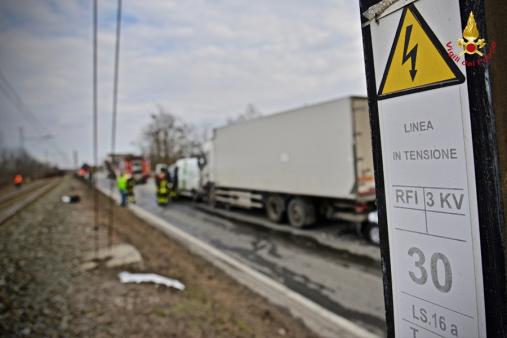 Vigili del Fuoco impegnati per incidenti stradali - Torino