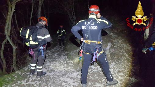 Reggio Emilia, esercitazione notturna sull'Appennino per specialisti SAF e TAS