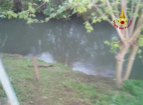 Vicenza, soccorso anziano finito nelle acque del fiume Bacchiglione
