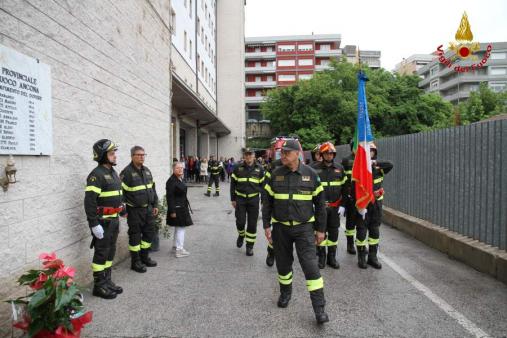 Il Capo del Corpo Giomi  visita il Comando di Ancona