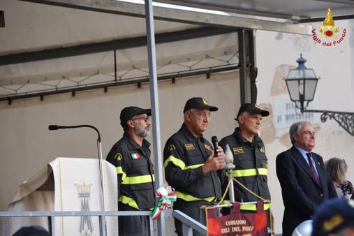 Alcuni momenti del raduno dell'Associazione Nazionale dei Vigili del Fuoco