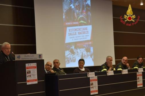 momenti della presentazione del libro