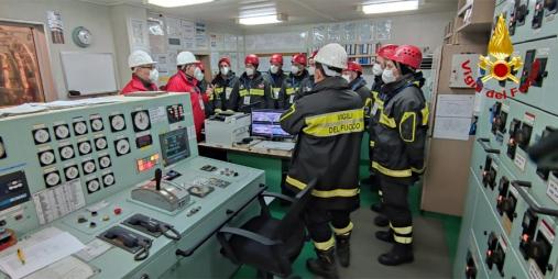 Brindisi, concluso il corso "Antincendio Navale" per il personale del Comando di Latina