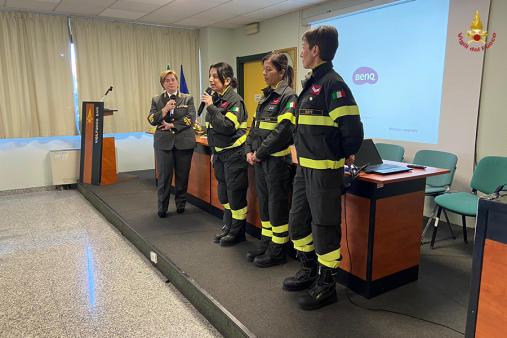 Noi ci siamo". I Vigili del fuoco per la giornata internazionale dei diritti della donna
