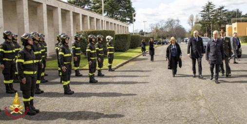 Il giuramento di mille allievi Vigili del fuoco a Capannelle