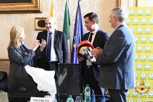 Incendi: Accordo "Salva Boschi" tra Coldiretti, Vigili del Fuoco e AB. In Italia +74% roghi - scatta il Piano Nazionale Sorveglianza