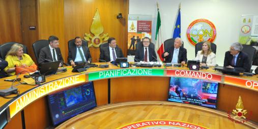 Delegazione svizzera in visita al Dipartimento dei Vigili del fuoco