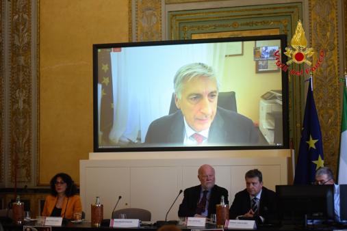 Alcuni momenti della conferenza