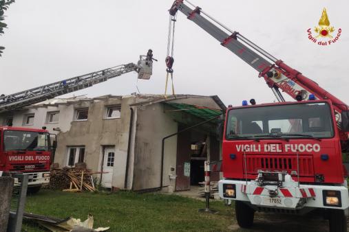 Friuli Venezia Giulia, continuano gli interventi dei Vigili del fuoco a causa del maltempo che ha colpito la regione