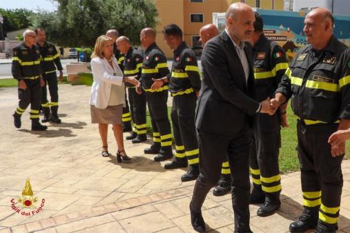 Sassari, il Sottosegretario On. Prisco e i vertici del Corpo Nazionale in visita al presidio rurale di Santa Teresa di Gallura