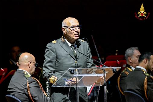 IN ALTO.SEMPRE". Presentato alla Nuvola il calendario storico 2024 realizzato dal Dipartimento dei Vigili del fuoco