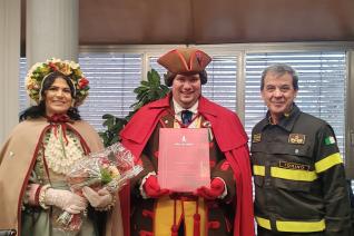 Visita di Gianduja e Giacometta al Comando di Torino