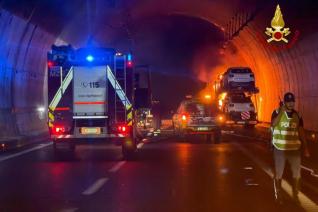 Incendio galleria A1 Variante di Valico